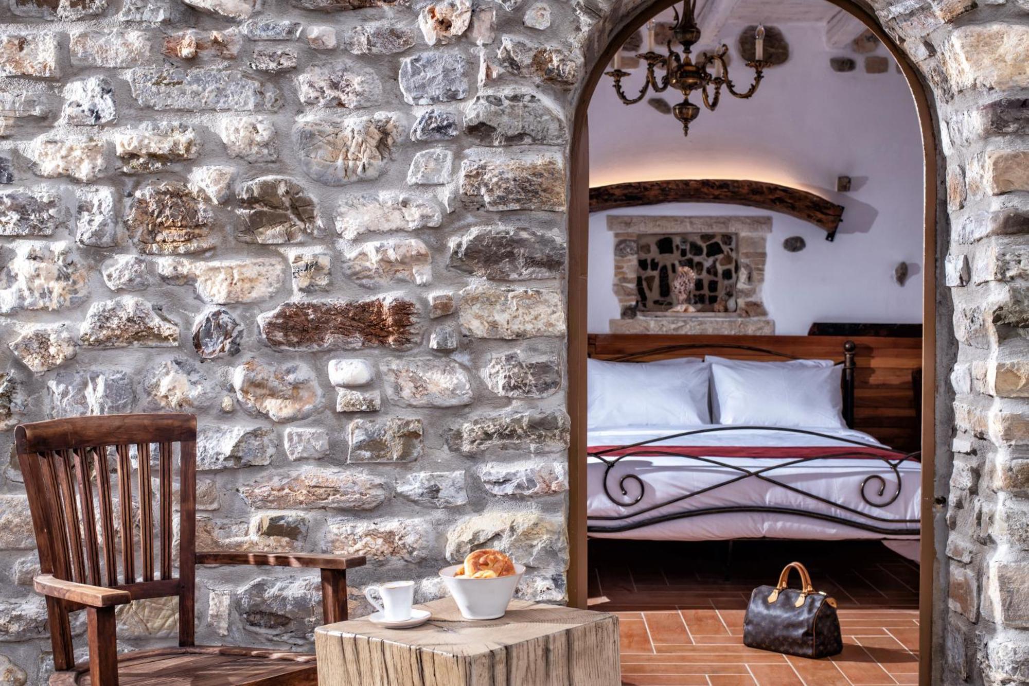 Lotzetta Suites By Estia Agia Galini Esterno foto