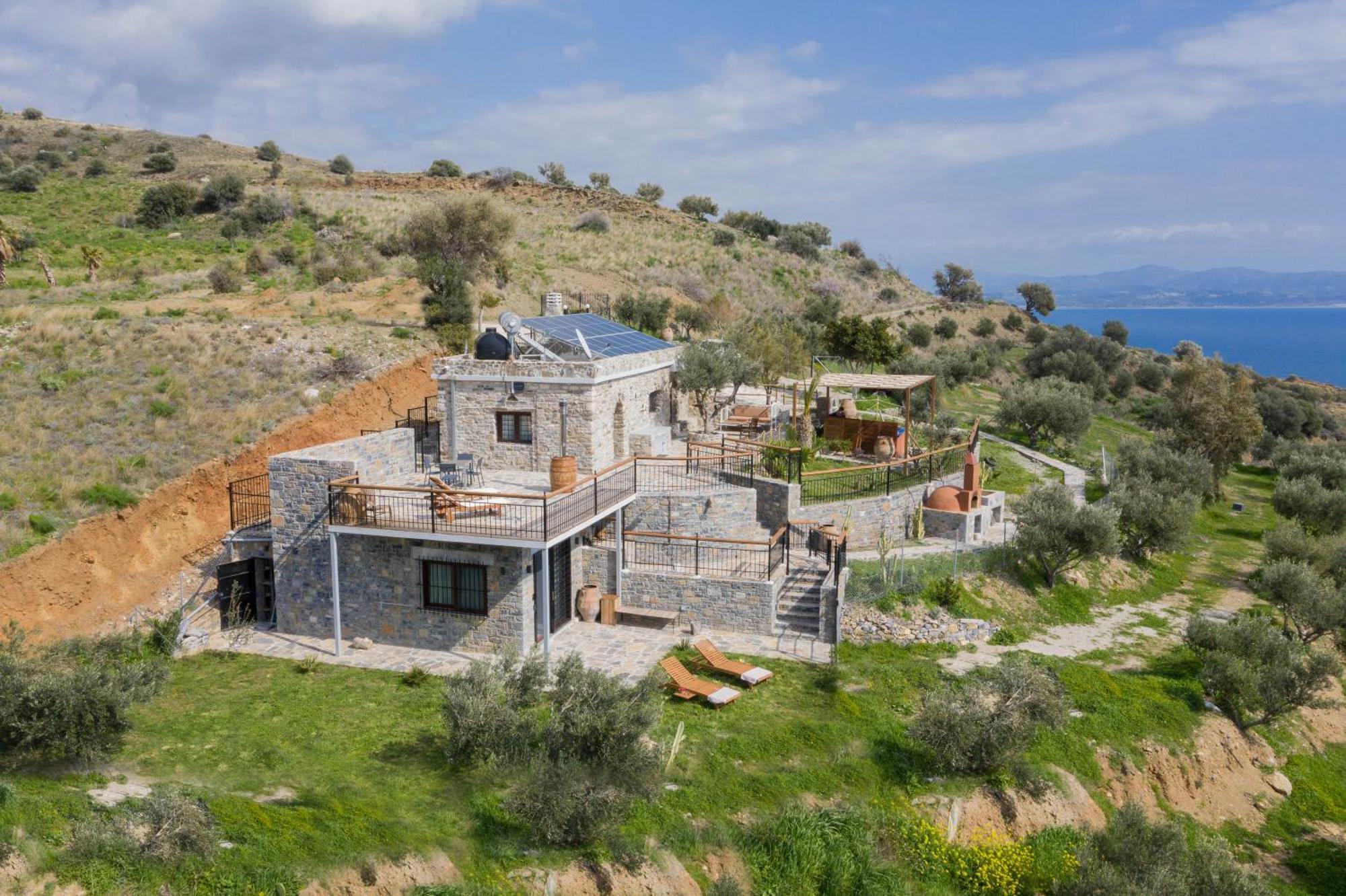 Lotzetta Suites By Estia Agia Galini Esterno foto