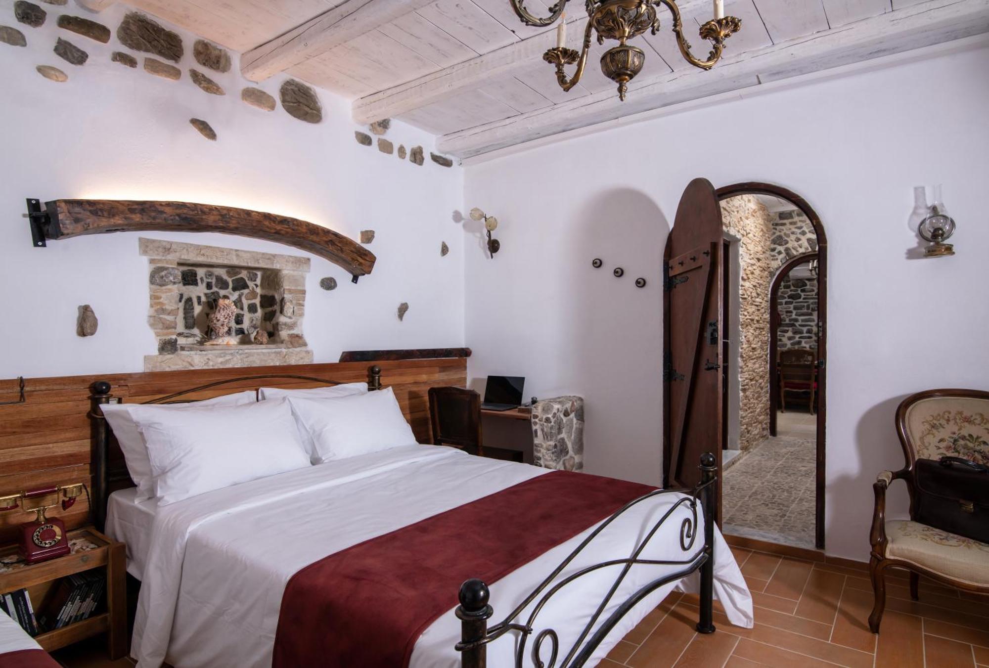 Lotzetta Suites By Estia Agia Galini Esterno foto