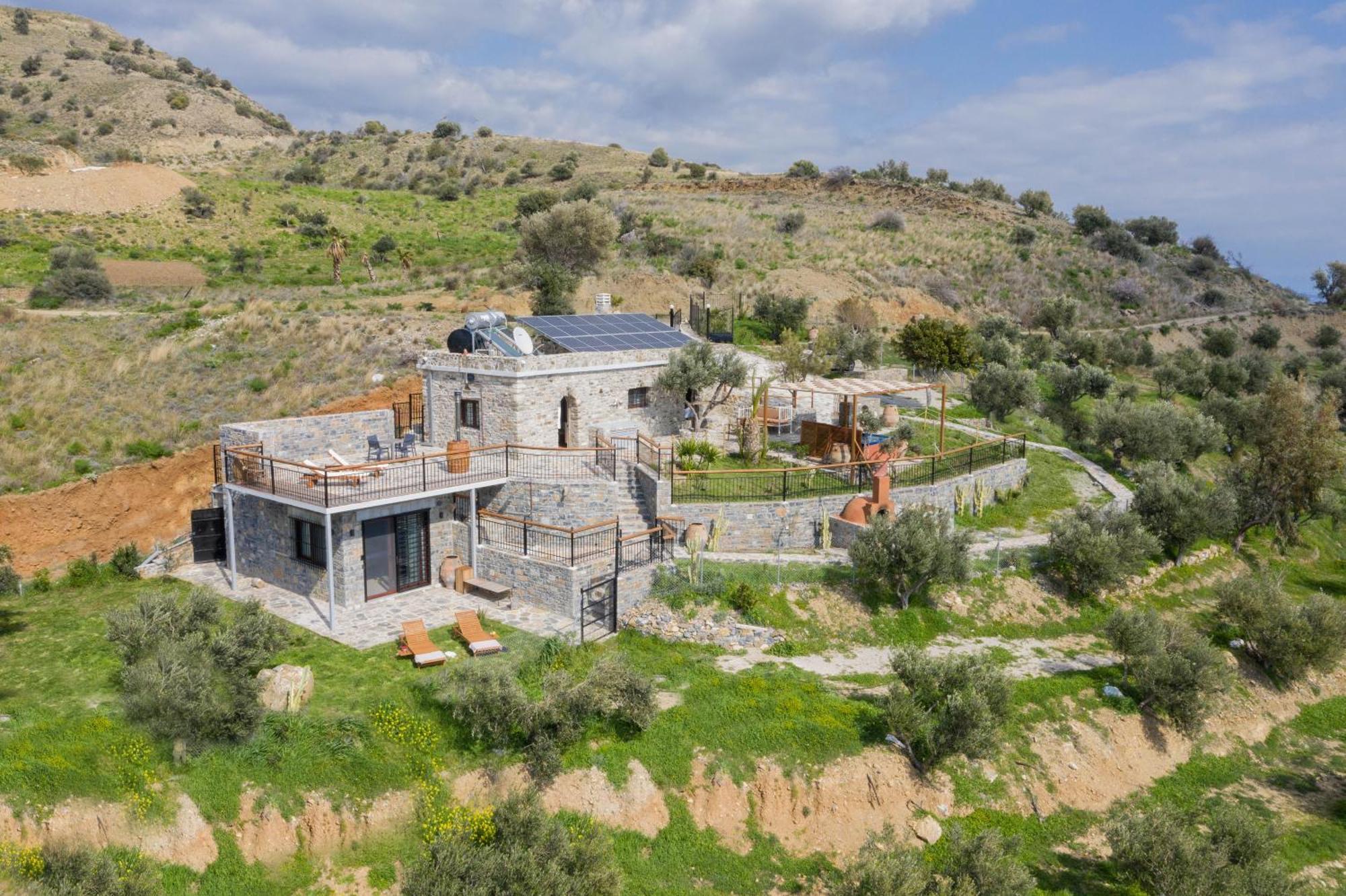 Lotzetta Suites By Estia Agia Galini Esterno foto
